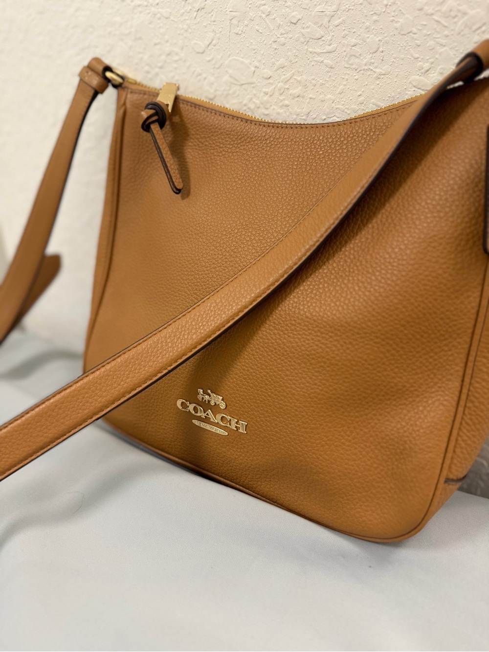 Coach Pebbled Leather Ellie File Crossbody Bag in Light Saddle Tan C1648 - Picture 3 of 16